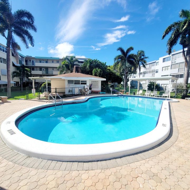 For Rent: $1,650 (1 beds, 1 baths, 648 Square Feet)