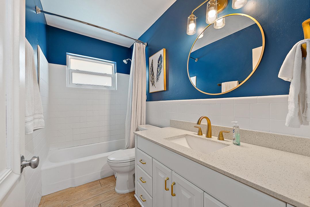 合同活跃: $700,000 (3 贝兹, 2 浴室, 1350 平方英尺)