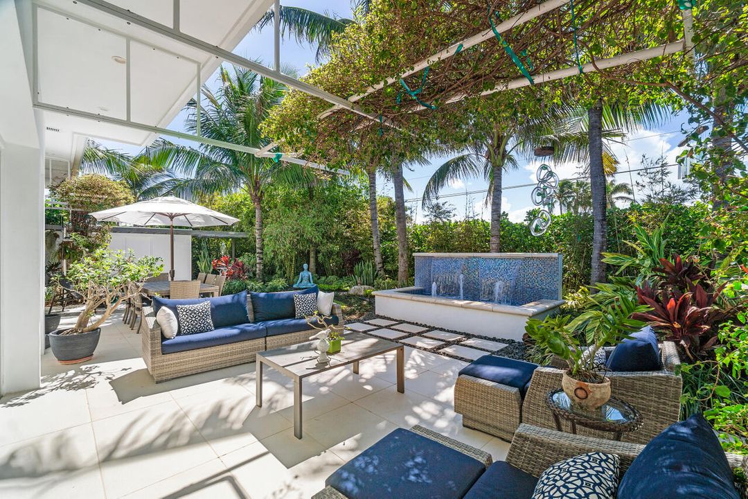 出租: $7,500 (2 贝兹, 2 浴室, 1740 平方英尺)