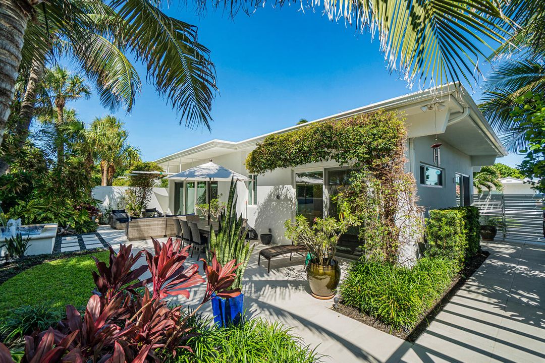 出租: $7,500 (2 贝兹, 2 浴室, 1740 平方英尺)