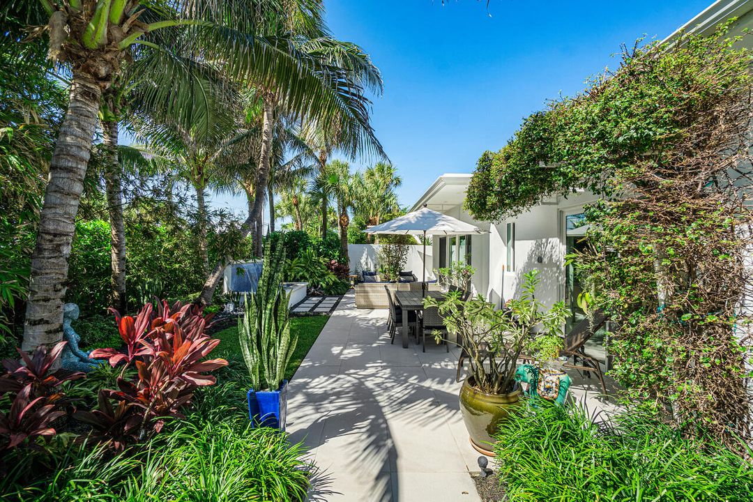 出租: $7,500 (2 贝兹, 2 浴室, 1740 平方英尺)