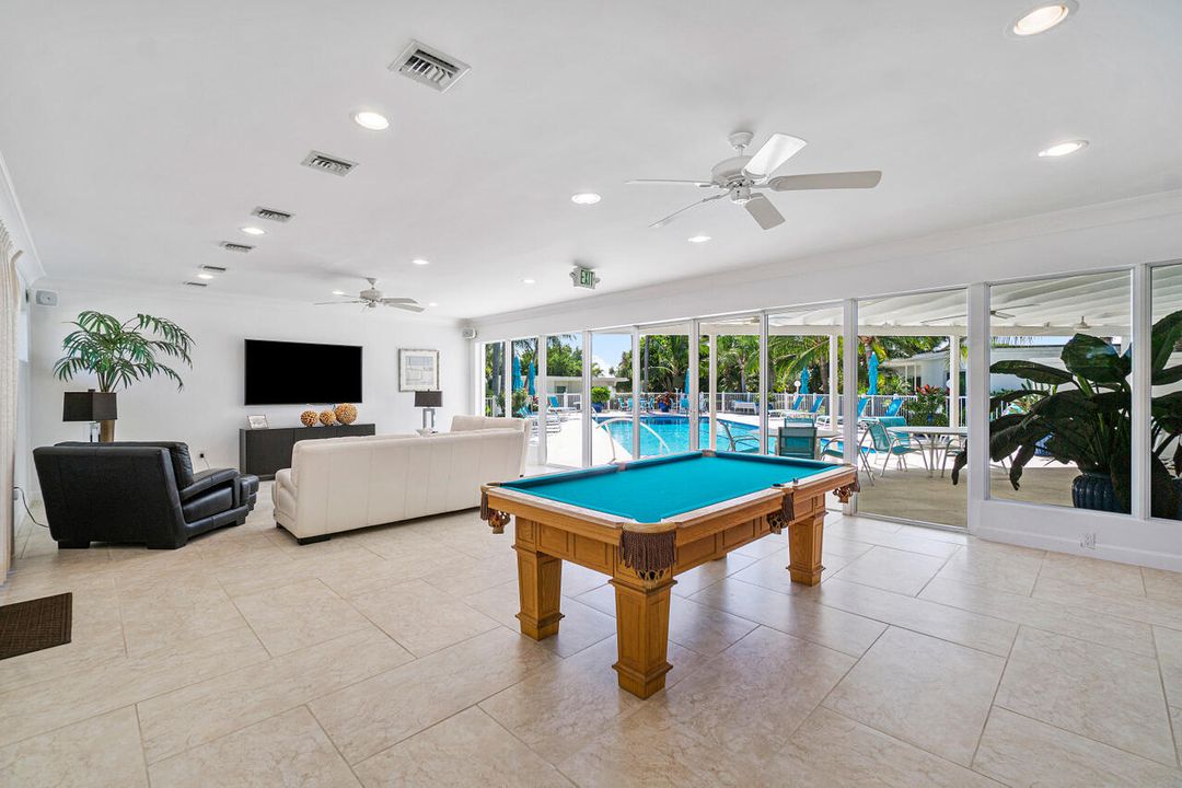 出租: $7,500 (2 贝兹, 2 浴室, 1740 平方英尺)