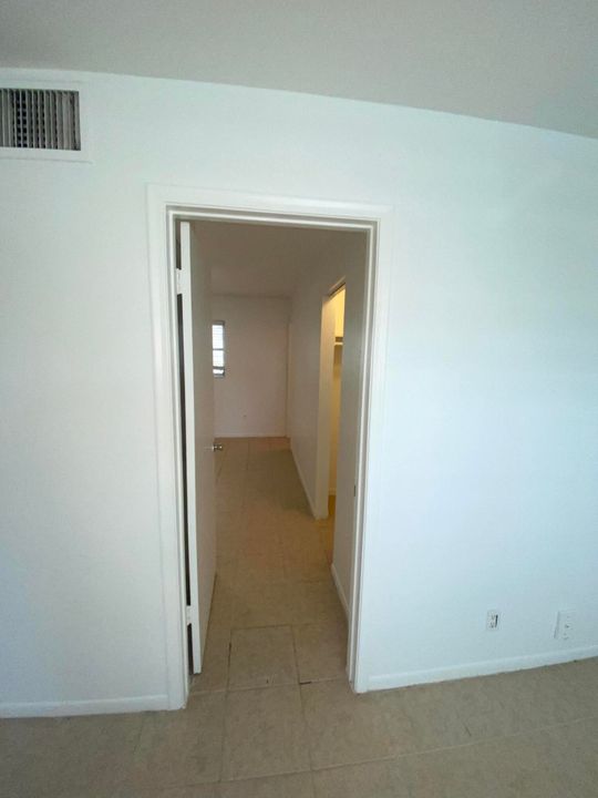 В аренду: $1,500 (1 спален, 1 ванн, 560 Квадратных фут)