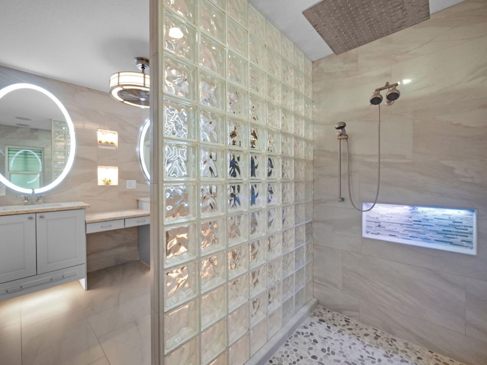 Active With Contract: $925,000 (4 beds, 3 baths, 2623 Square Feet)