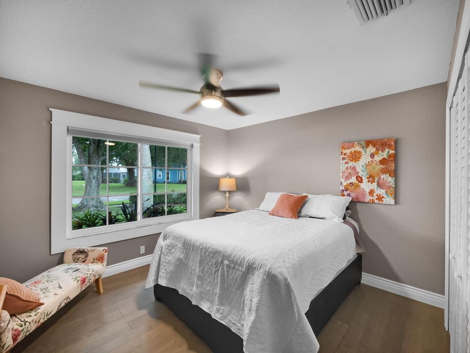 Active With Contract: $925,000 (4 beds, 3 baths, 2623 Square Feet)