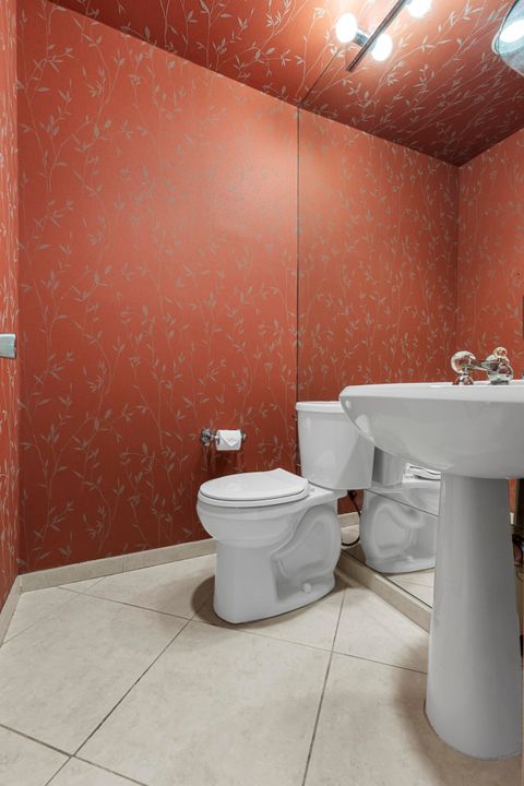 For Sale: $1,745,000 (4 beds, 2 baths, 3063 Square Feet)