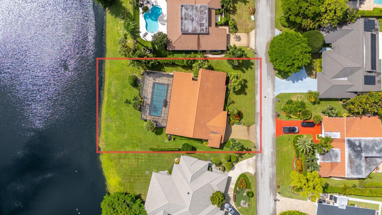 For Sale: $1,745,000 (4 beds, 2 baths, 3063 Square Feet)