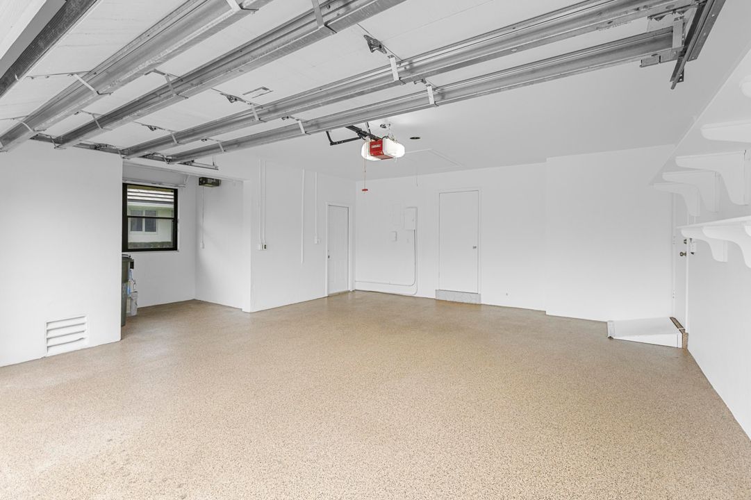 For Sale: $1,745,000 (4 beds, 2 baths, 3063 Square Feet)