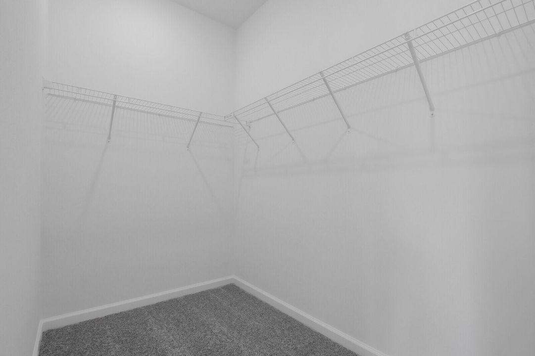 En Renta: $2,700 (3 camas, 2 baños, 1550 Pies cuadrados)