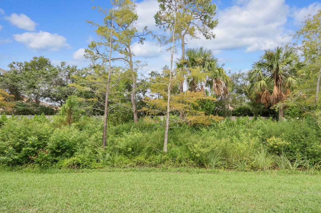 En Renta: $2,700 (3 camas, 2 baños, 1550 Pies cuadrados)