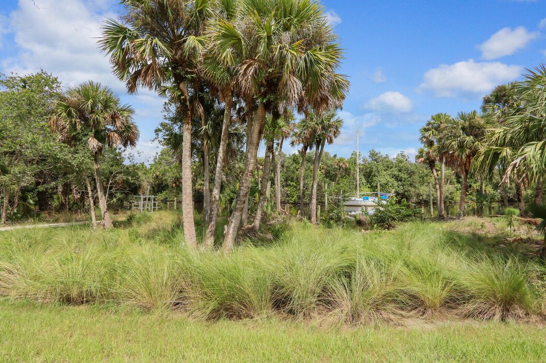 En Renta: $2,700 (3 camas, 2 baños, 1550 Pies cuadrados)