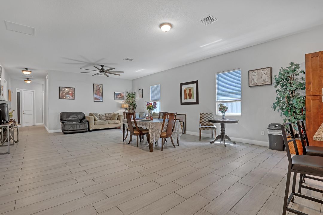 For Sale: $515,000 (3 beds, 2 baths, 2019 Square Feet)
