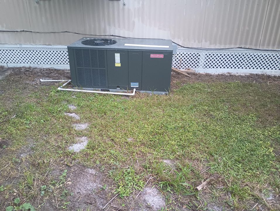 待售: $35,000 (2 贝兹, 2 浴室, 1200 平方英尺)