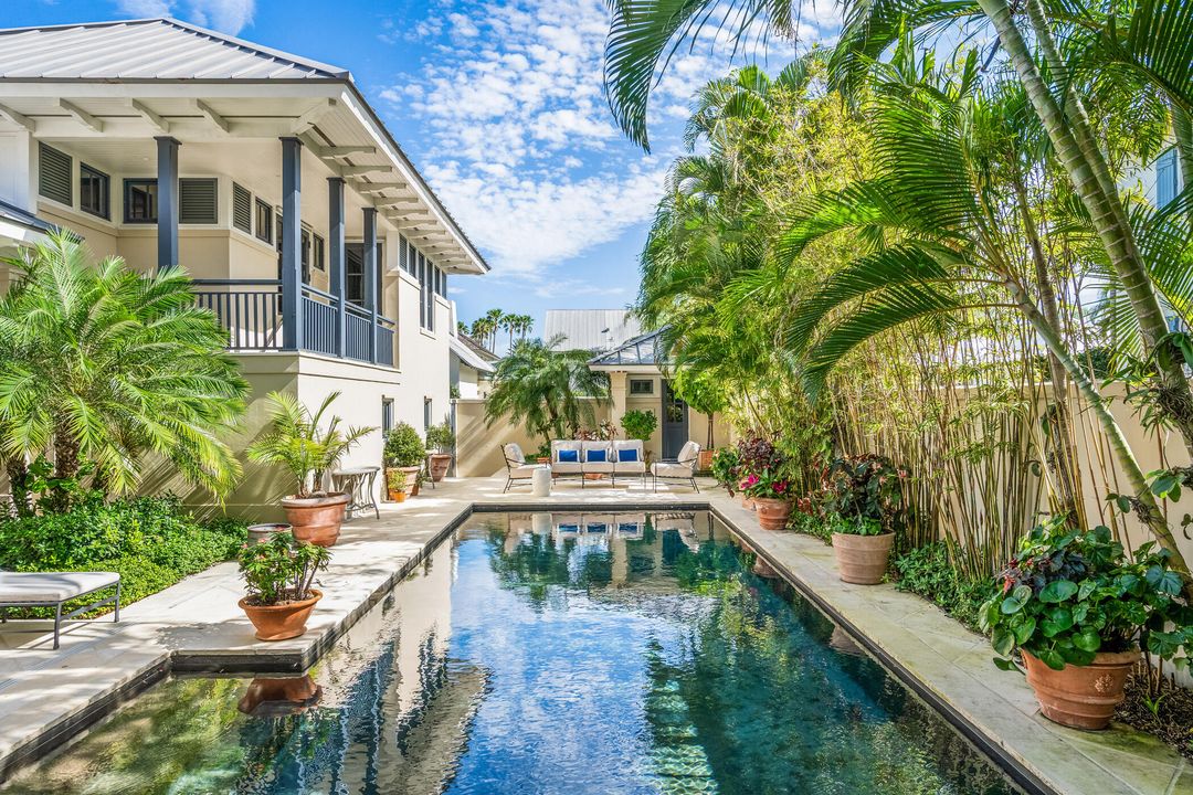 For Sale: $3,995,000 (4 beds, 4 baths, 3184 Square Feet)