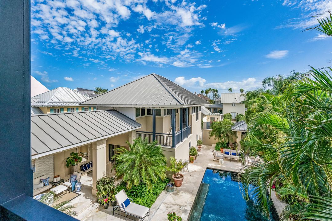 For Sale: $3,995,000 (4 beds, 4 baths, 3184 Square Feet)