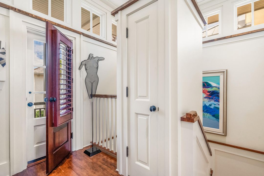 For Sale: $3,995,000 (4 beds, 4 baths, 3184 Square Feet)