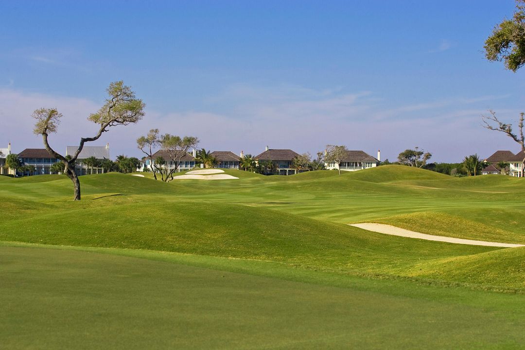 For Sale: $3,995,000 (4 beds, 4 baths, 3184 Square Feet)