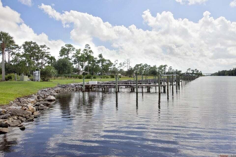 Active With Contract: $925,000 (4 beds, 3 baths, 2623 Square Feet)