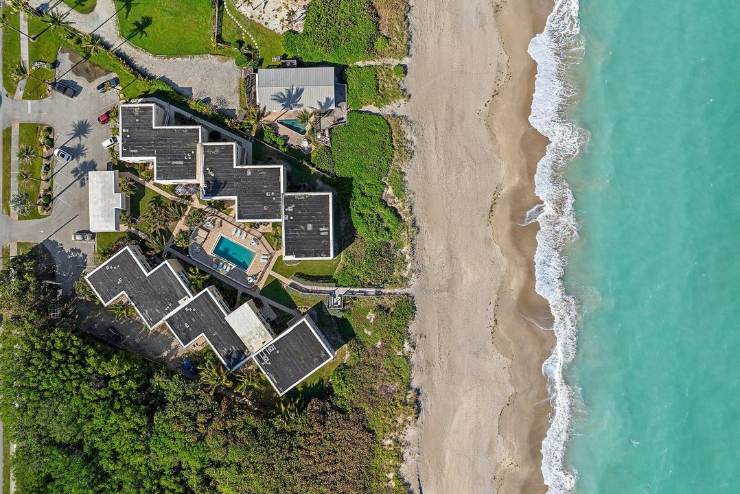 待售: $399,900 (2 贝兹, 2 浴室, 1093 平方英尺)