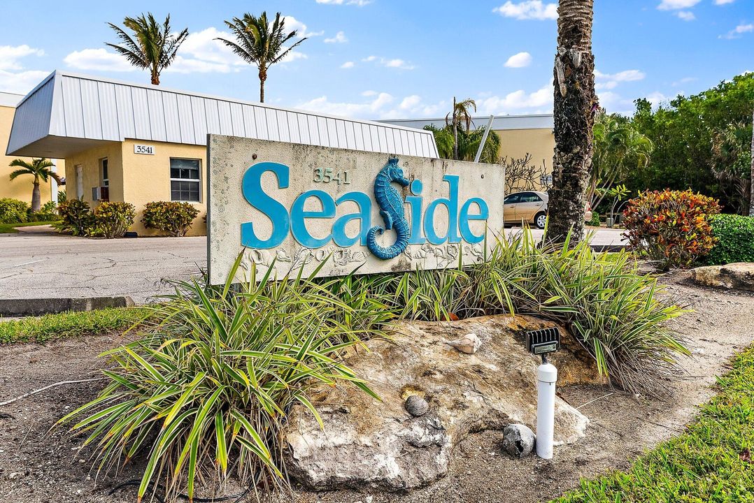 待售: $399,900 (2 贝兹, 2 浴室, 1093 平方英尺)