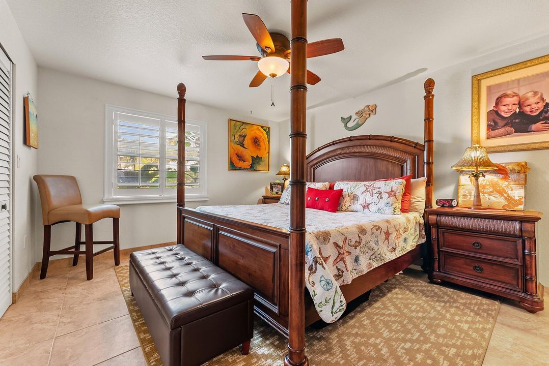 待售: $399,900 (2 贝兹, 2 浴室, 1093 平方英尺)