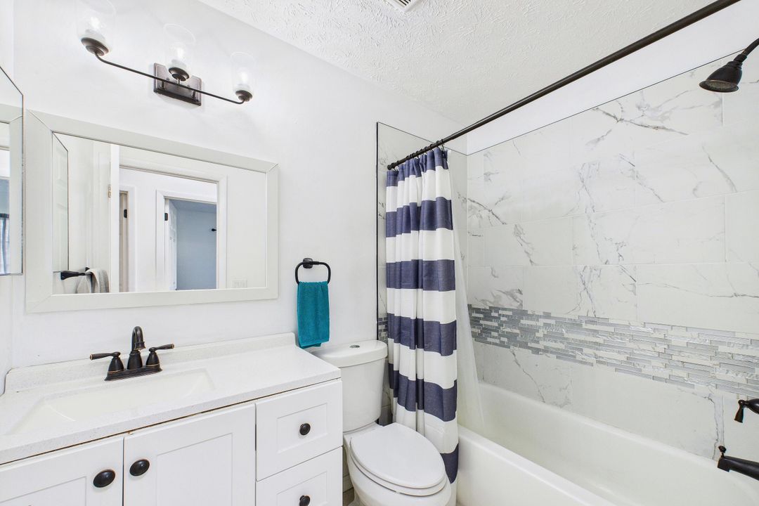 Под контрактом: $325,000 (4 спален, 2 ванн, 1635 Квадратных фут)