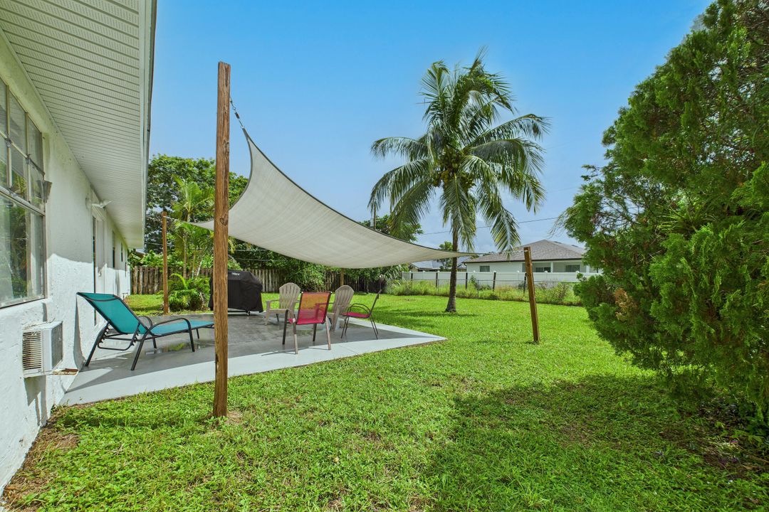 Под контрактом: $325,000 (4 спален, 2 ванн, 1635 Квадратных фут)