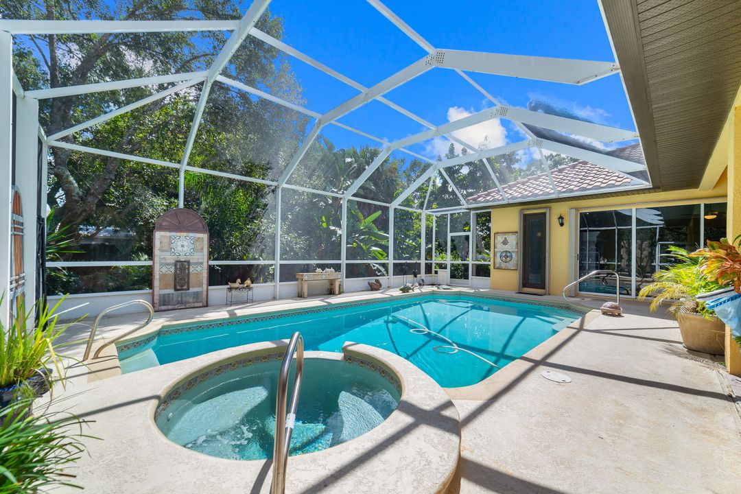 合同活跃: $698,900 (5 贝兹, 3 浴室, 3501 平方英尺)