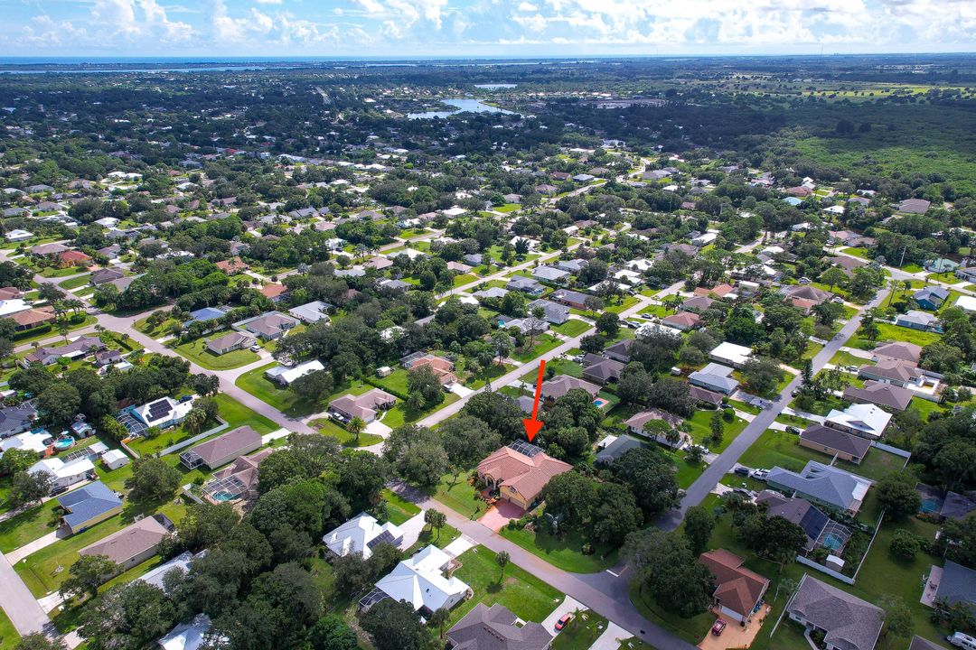 合同活跃: $698,900 (5 贝兹, 3 浴室, 3501 平方英尺)