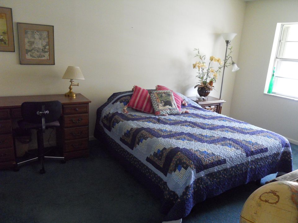 Activo con contrato: $235,000 (2 camas, 2 baños, 978 Pies cuadrados)