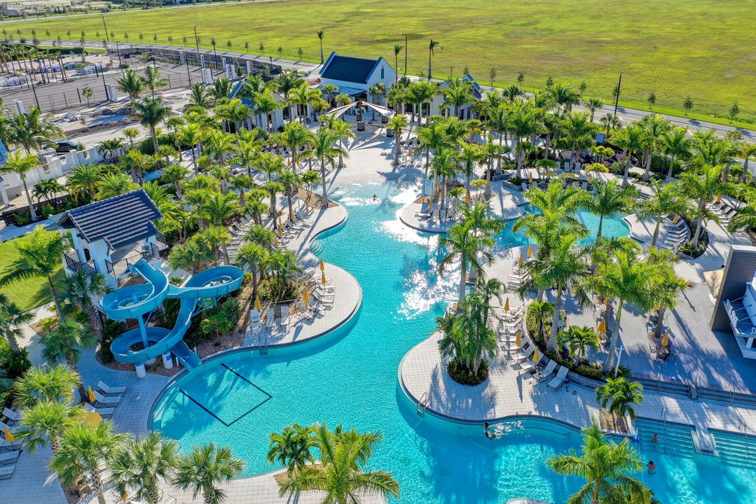 Activo con contrato: $829,900 (3 camas, 3 baños, 2766 Pies cuadrados)