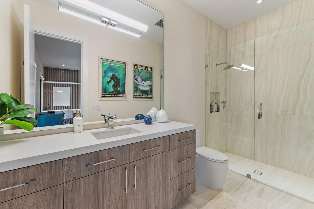 На продажу: $12,990,000 (5 спален, 6 ванн, 6476 Квадратных фут)