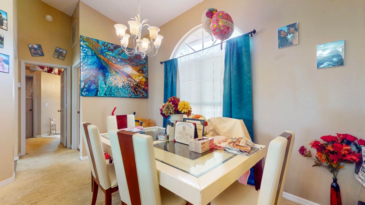 Active With Contract: $639,000 (6 beds, 4 baths, 3224 Square Feet)