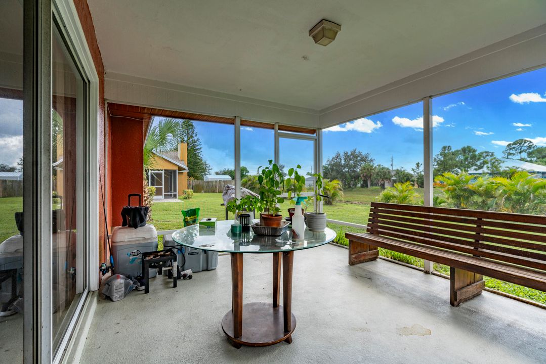 Active With Contract: $639,000 (6 beds, 4 baths, 3224 Square Feet)