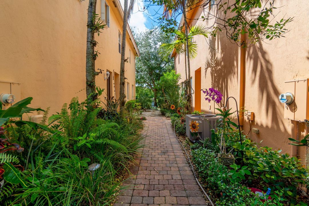 En Venta: $340,000 (3 camas, 2 baños, 1535 Pies cuadrados)