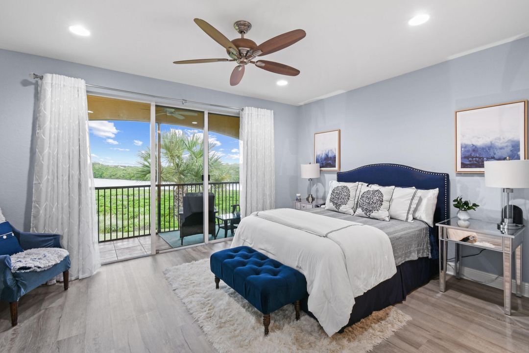 Под контрактом: $769,900 (3 спален, 3 ванн, 2750 Квадратных фут)