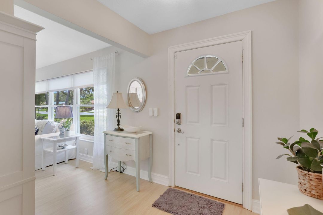 For Rent: $5,000 (3 beds, 2 baths, 1660 Square Feet)