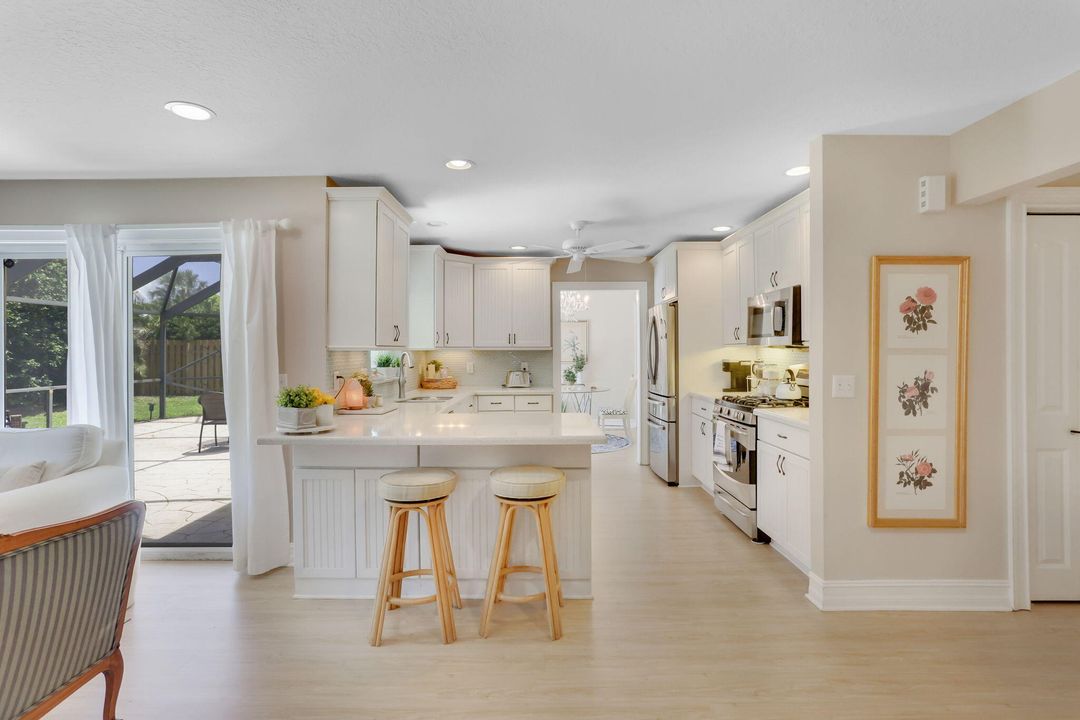 For Rent: $5,000 (3 beds, 2 baths, 1660 Square Feet)