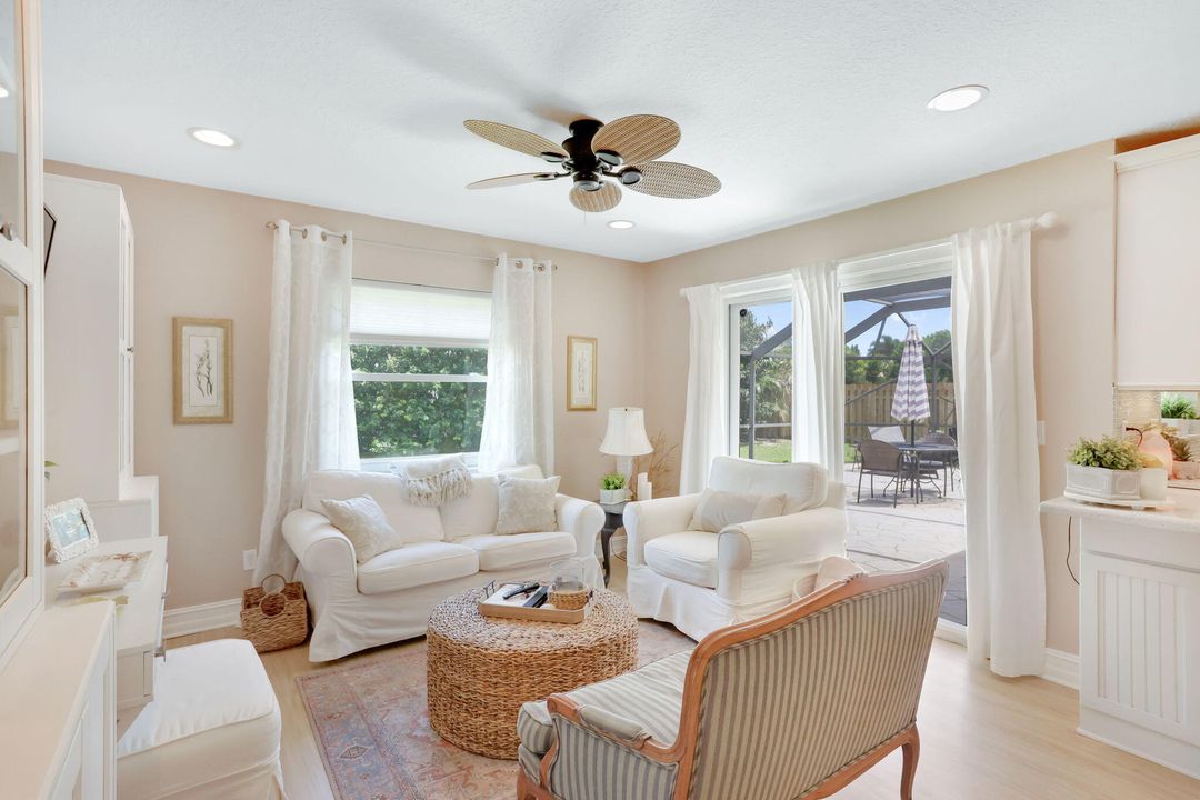 For Rent: $5,000 (3 beds, 2 baths, 1660 Square Feet)