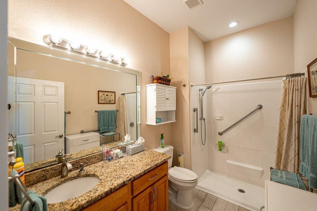 For Sale: $689,000 (5 beds, 4 baths, 4218 Square Feet)