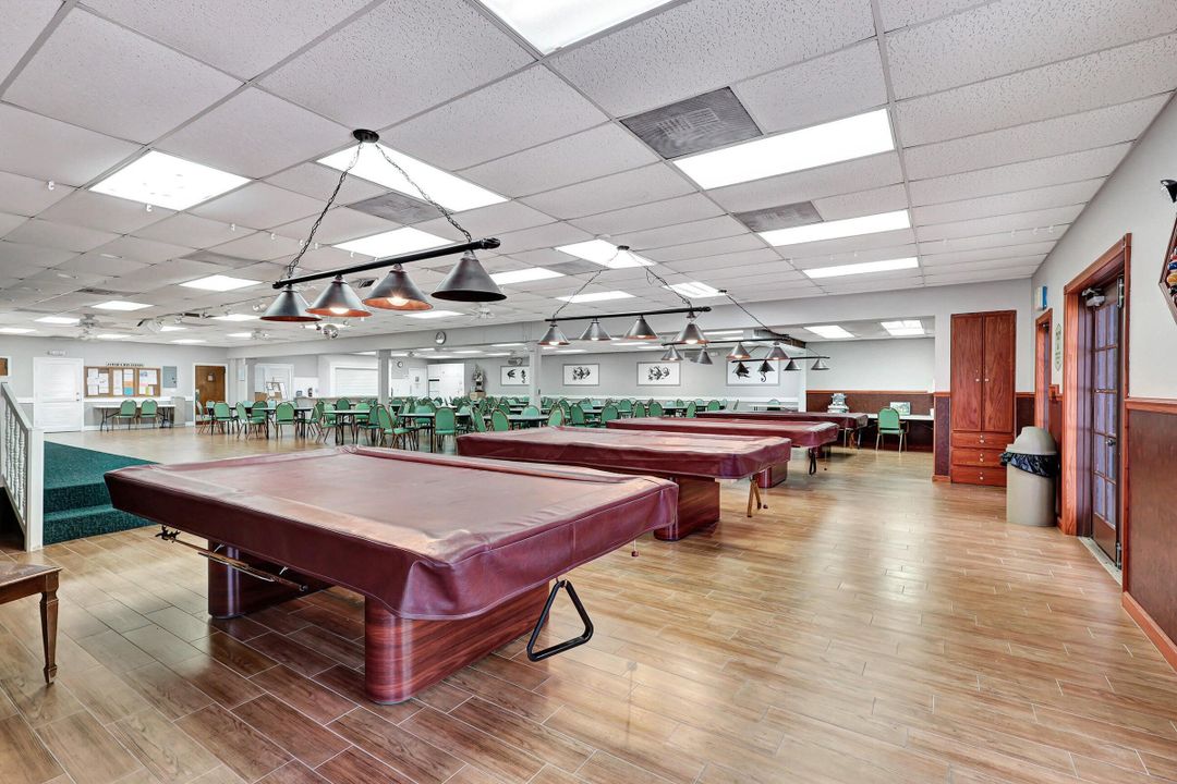 For Sale: $104,900 (2 beds, 2 baths, 825 Square Feet)