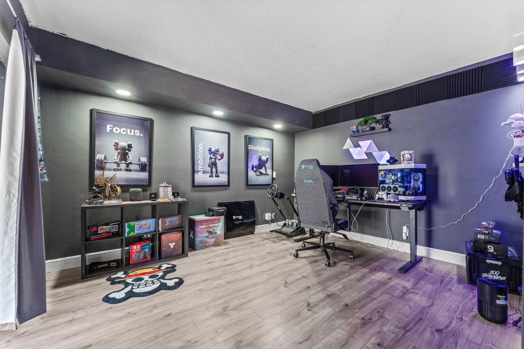 En Venta: $327,999 (3 camas, 2 baños, 1540 Pies cuadrados)