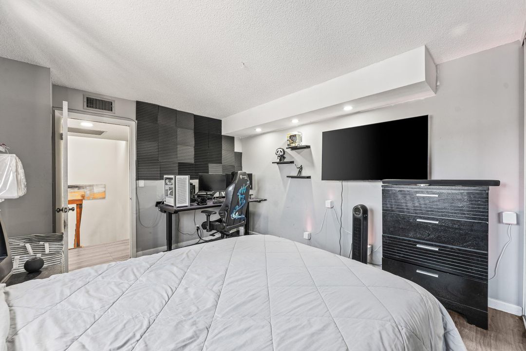 En Venta: $327,999 (3 camas, 2 baños, 1540 Pies cuadrados)