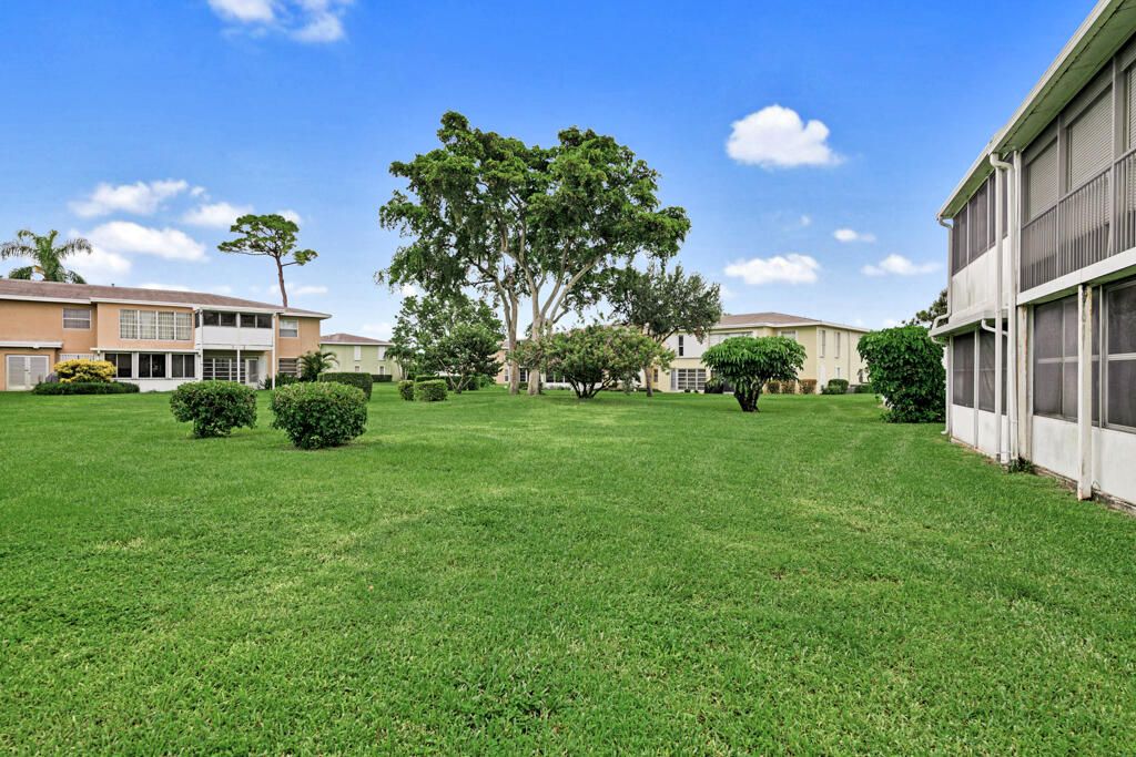 For Rent: $1,900 (2 beds, 2 baths, 1167 Square Feet)