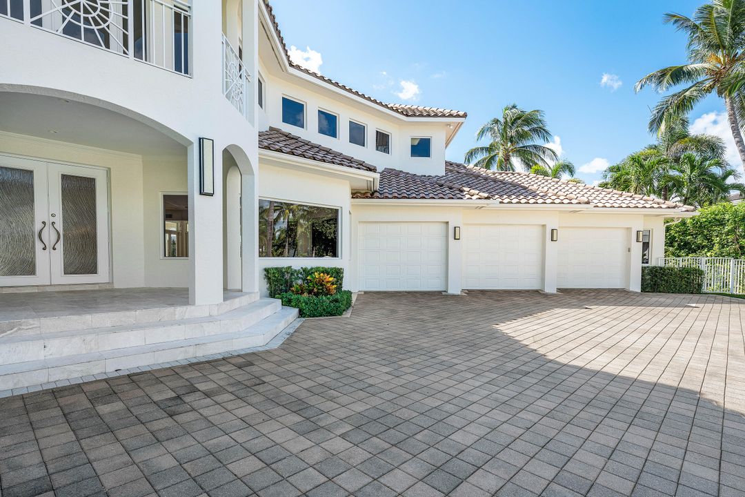 待售: $8,499,000 (5 贝兹, 7 浴室, 7360 平方英尺)