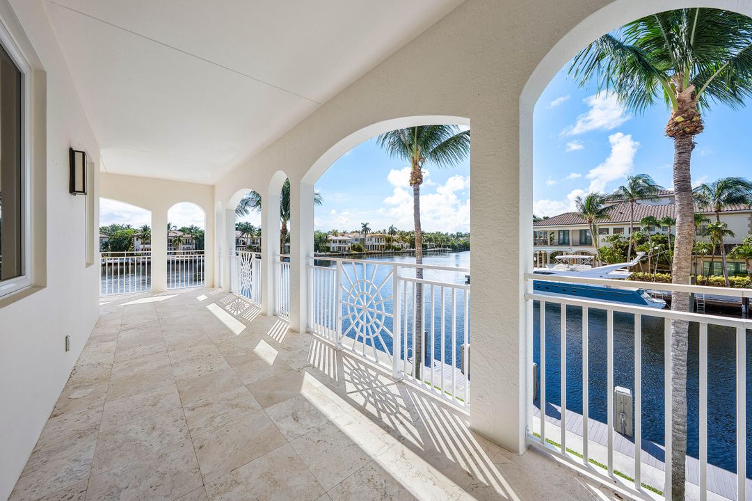 待售: $8,499,000 (5 贝兹, 7 浴室, 7360 平方英尺)