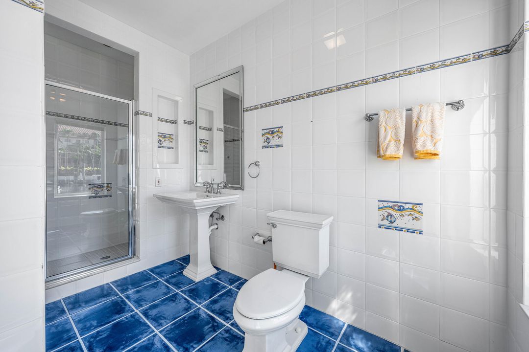 待售: $8,499,000 (5 贝兹, 7 浴室, 7360 平方英尺)