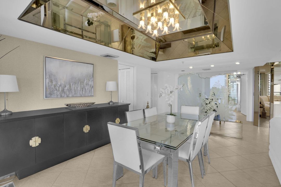 For Sale: $575,000 (2 beds, 2 baths, 2209 Square Feet)