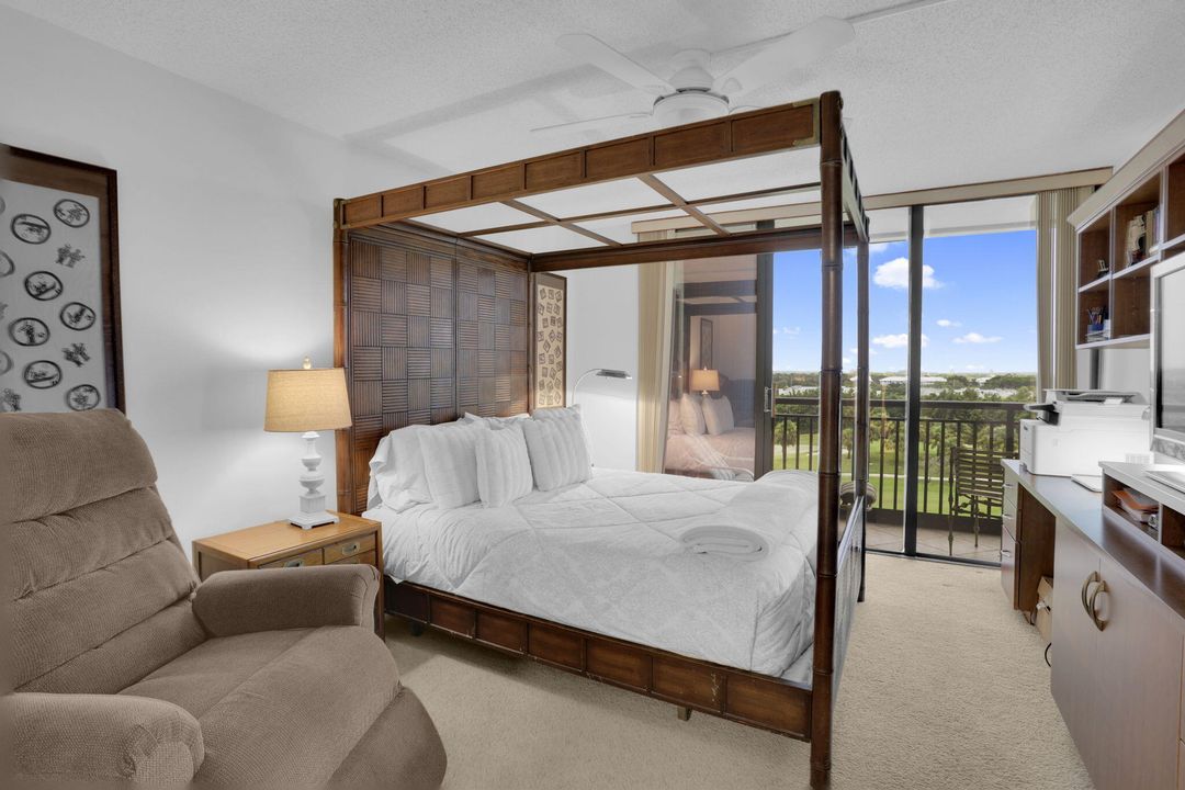 For Sale: $575,000 (2 beds, 2 baths, 2209 Square Feet)