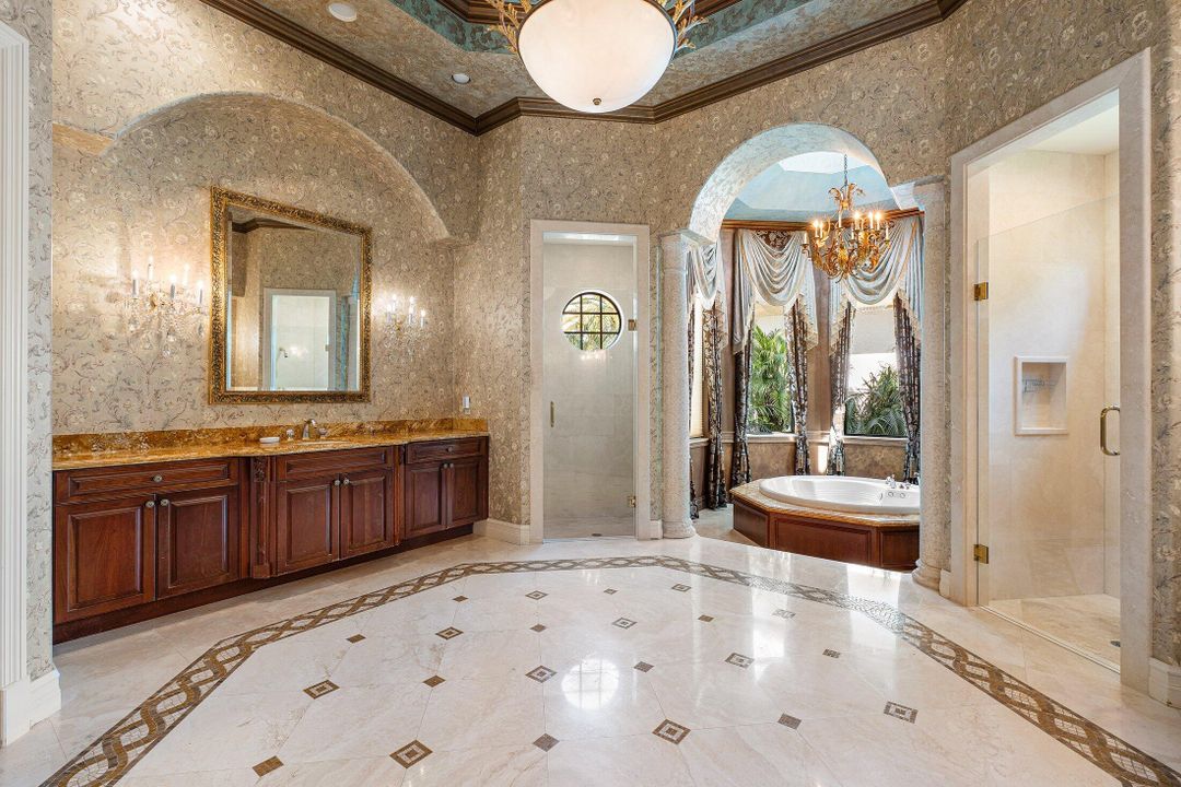 На продажу: $5,270,000 (6 спален, 6 ванн, 6680 Квадратных фут)